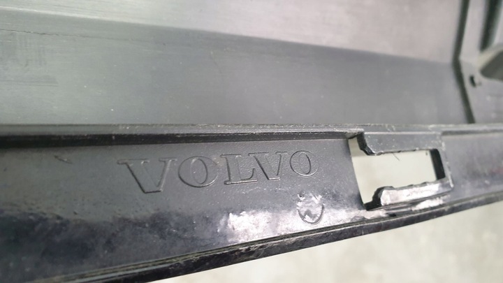 фото №8, Volvo v70 iii планка пороговая левая 39882952