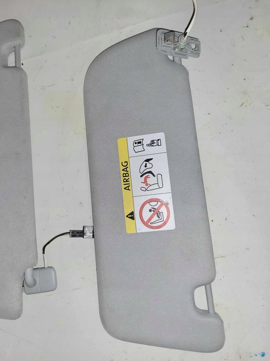 фото №3, Защита солнцезащитная левая правая audi a8 d5