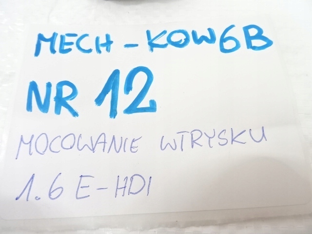 фото №10, Peugeot 3008 i 1.6 e-hdi кріплення підніжка інжектора вприску