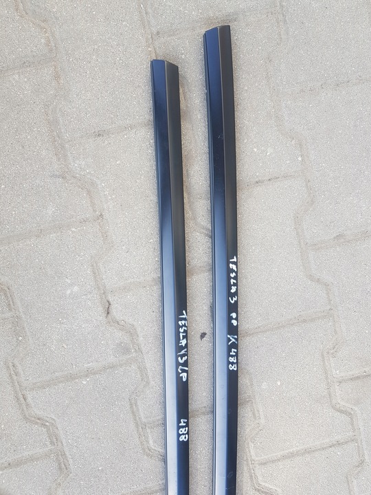 фото №2, Tesla 3 планки дверь правые перед i левый перед