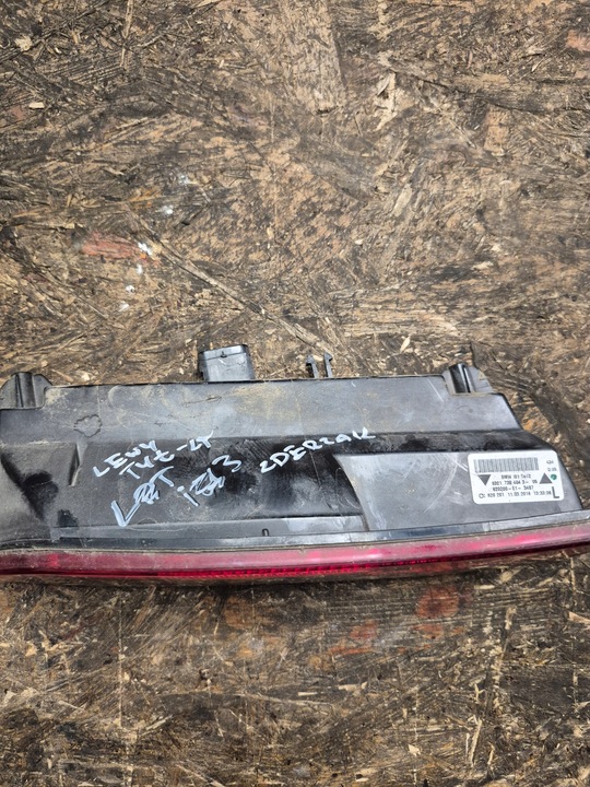 фото №16, Bmw i01 i3 лампа задняя w бампер правая lub левая 7304044 7304043