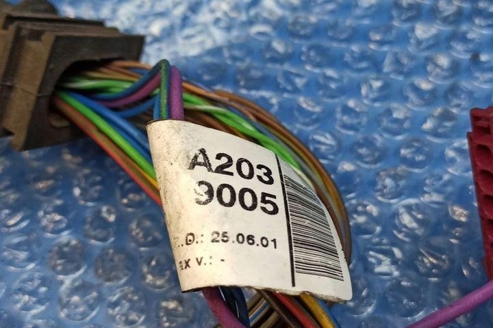 фото №11, Жгут двигателя mercedes-benz c w203 a2035409005 2.0l бензин 95kw 2001