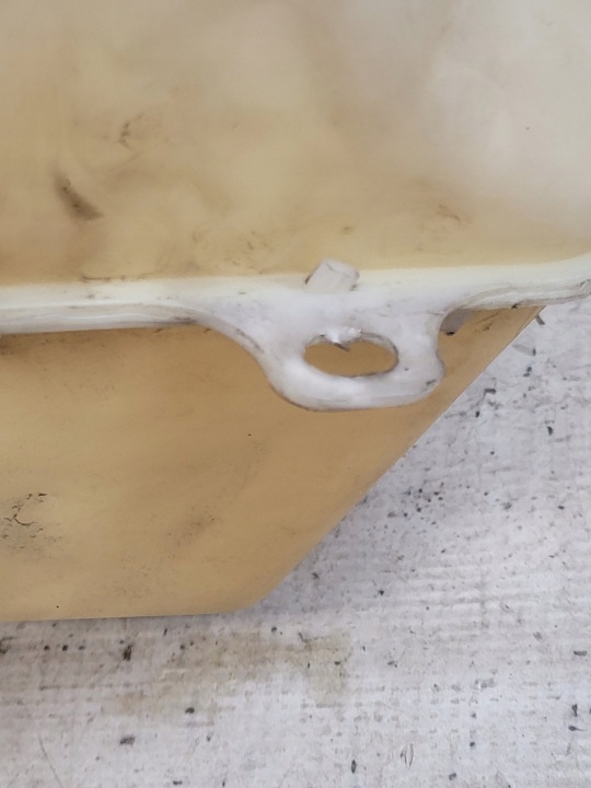 фото №10, Бачок омивача (бачок рідини омивача) oem номер 060851-145 toyota prius ii 08r. 1.5b гібрид