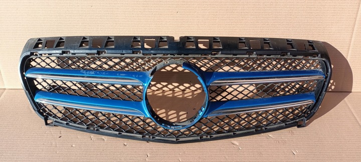 фото №1, Решітка радіатора решітка mercedes a-klasa 176 a1768880260 оригінал