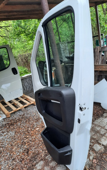 фото №9, Peugeot boxer iii рестайлинг 2014- дверь правые 20r.