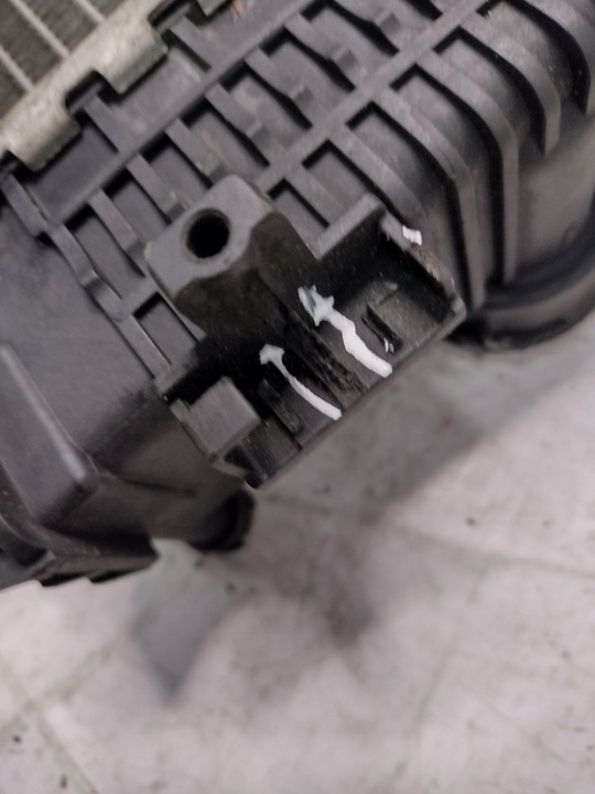 фото №9, Радиаторов воды mercedes w212 2,2cdi автомат