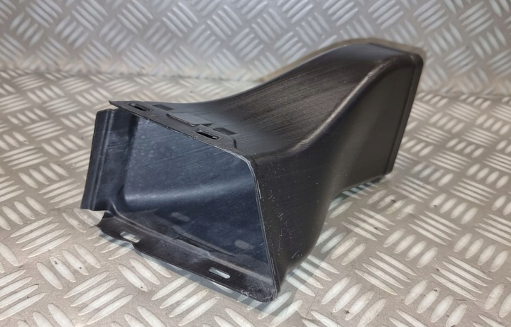 фото №10, Bmw e60 e61 рестайлинг впуск бампера канал воздуха тормоза правый перед 7178086