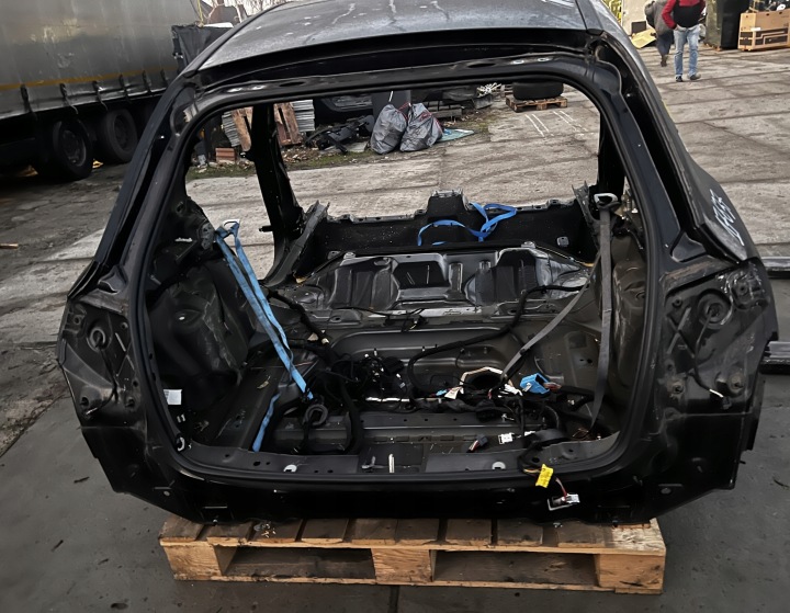 фото №9, Четверть крыло порог стойка pas зад mercedes a w177 hb 20r 9696 696