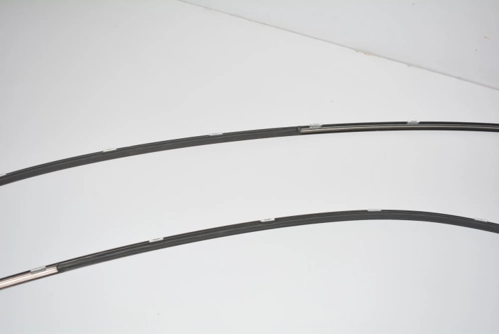 фото №10, Комплект накладка внешних bmw 1 e81 7164952 2.0l 105kw 2008 - 11681989