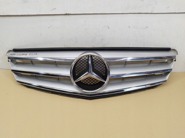 фото №1, Решітка радіатора решітка mercedes w204 рестайлінг amg c-klasa роки 2011-2014 a2048800023