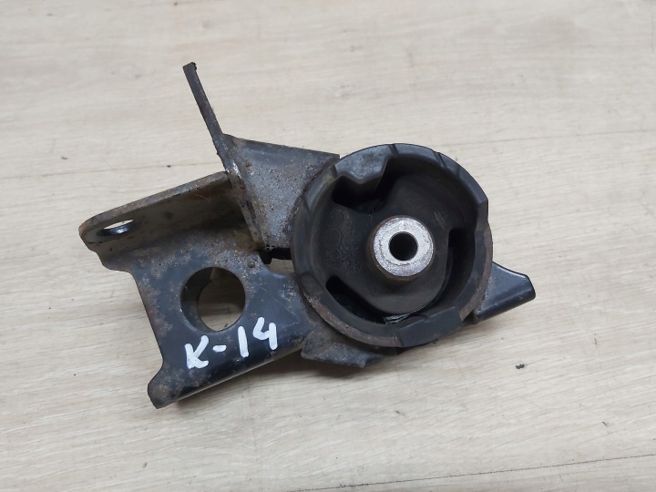 фото №5, Toyota mr2 zzw30 1,8 vvti подушка кронштейн двигателя коробки левая правая kmp 3штуки