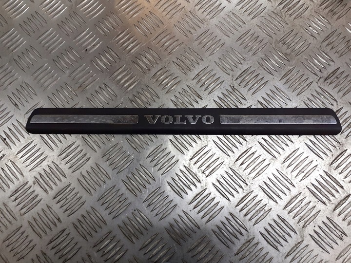 фото №1, Планка пороговая правый перед volvo s60 i 8659960