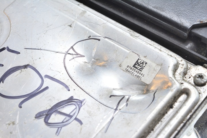 фото №5, Компьютер audi a3 2.0 tdi 03g906021lg 0281013276