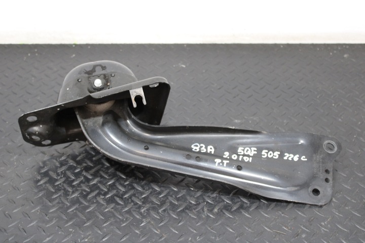 фото №1, Рычаг правые зад audi q3 ii 2 83a 5qf505226c