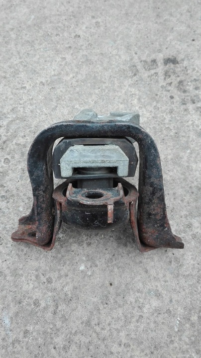 фото №1, Toyota avensis рестайлінг 2.0 d4d t25 лапи подушка