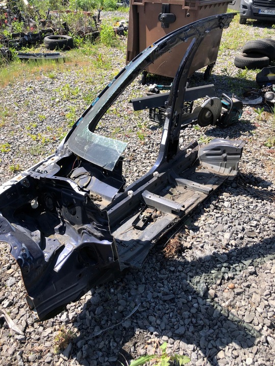 фото №3, Lexus is250 is220 2005-2012 четверть правая перед стойка b порог bok