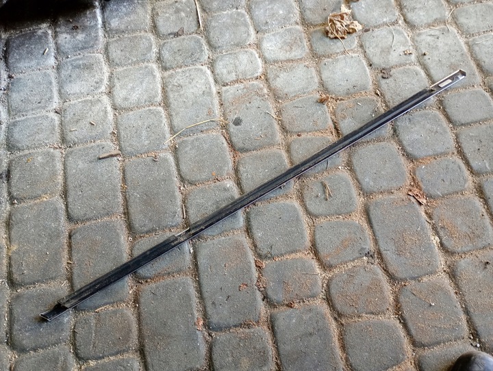 фото №2, Планка хромована двері лівий зад opel insignia a liftback 2008-17