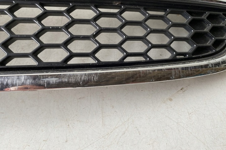 фото №9, Решётка радиатора hyundai h-1 travel tq 865604h000 2.4l бензин 101kw 2009
