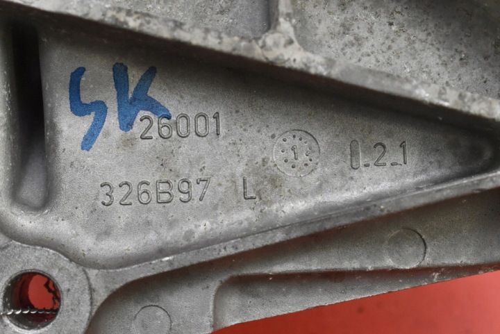 фото №6, Кронштейн подушка коробки коробка передач 326b97 326b96 peugeot 508 1 i 2.0 hdi 163 km