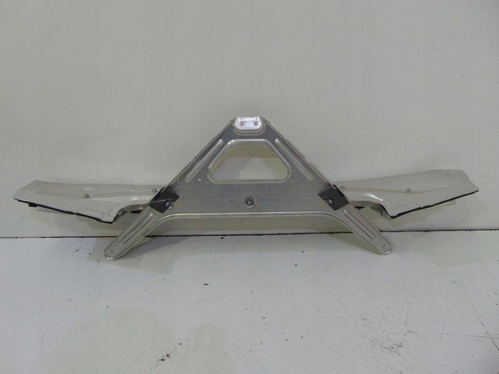 фото №12, Кронштейн балка перед 4m0806391d audi q7 sq7 4m 16-