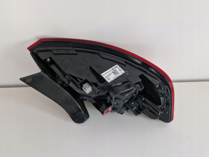 фото №5, Лампа зад задня права audi a3 sportback рестайлінг 8v4945070