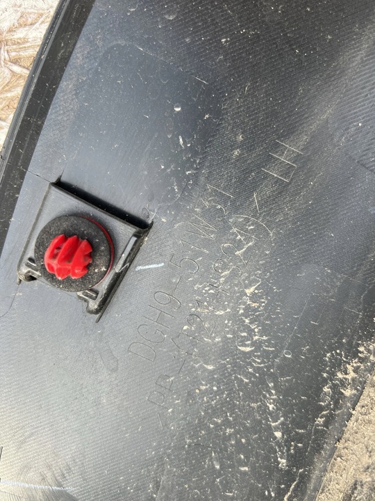 фото №11, Планка накладка крыльев левая перед mazda cx30 19