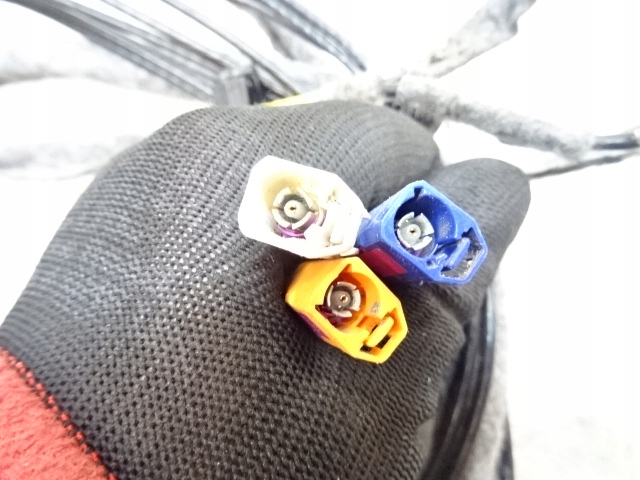 фото №5, Peugeot 308 t9 sw інсталяція шланг джгут антени 9804600580