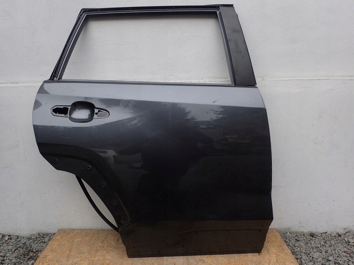 фото №1, Двері праві задні праві зад toyota rav4 rav 4 v a5