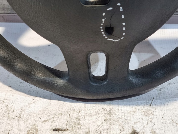 фото №12, Руль оригинальный номер 8200344080 renault clio ii campus 08r