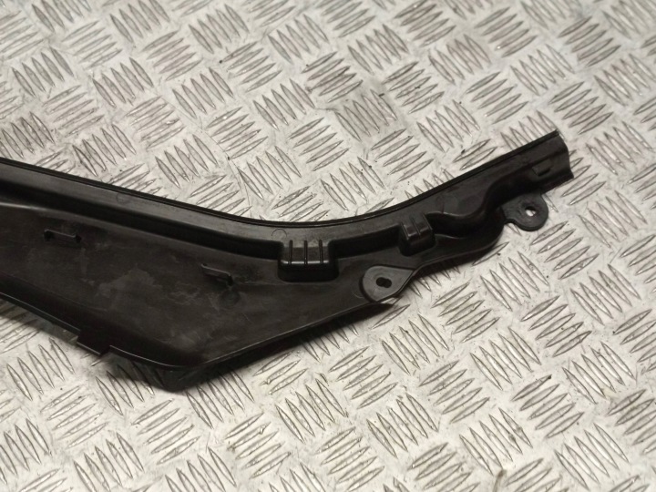 фото №8, Bmw (oem) x5 g05 7424939 панель под лобовым стеклом защита стены перегородки