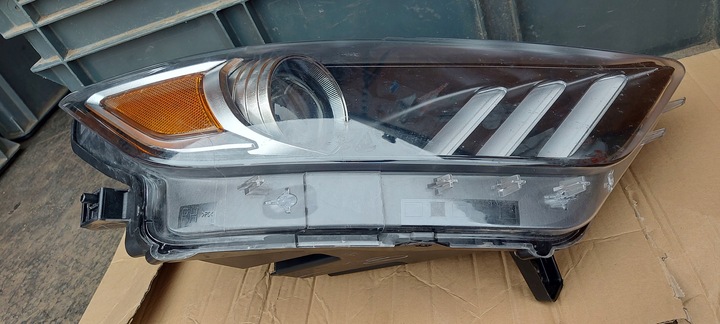 фото №13, Лампа права ford mustang 6 vi bixenon led eu ідеал