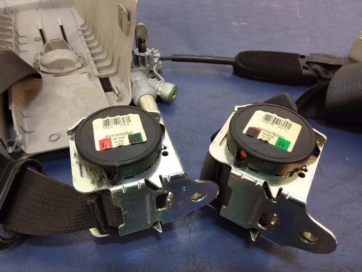 фото №12, Opel corsa d панель раздаточная консоль синяя