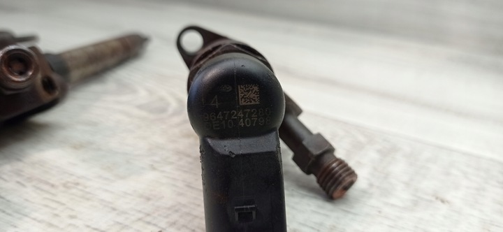 фото №7, Volvo v50 s40 06- 2.0 hdi ford fiat citroen інжектор справний 9647247280