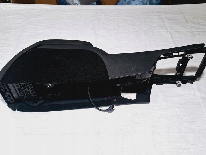 фото №14, Підлокітник тунель середній дисплей skoda superb ii 2 3t0 2008-2015