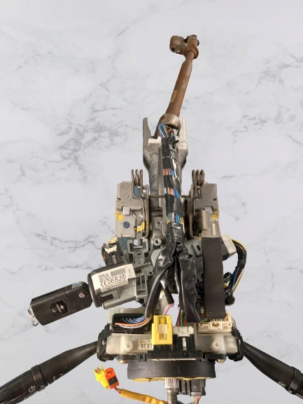 фото №4, Колонка рулевая mazda 6 1.8b 05r