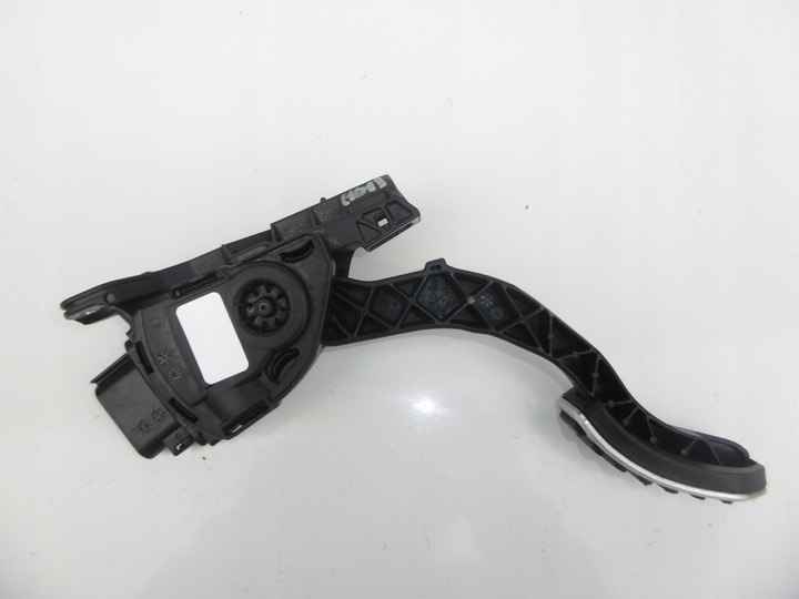 фото №7, Педаль газа r-design volvo s80 ii v70 iii 2.5 t