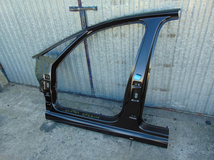 фото №4, Обшивка рамка дверь стойка левый перед cupra born 10e809051a