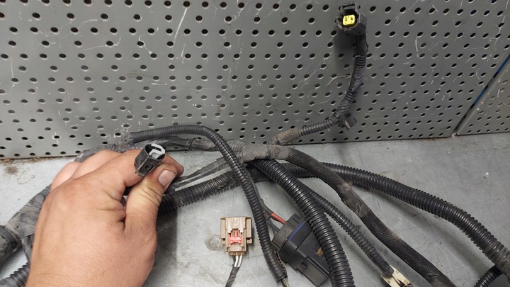 фото №9, Voyager town caravan 11-13r установка ременя перед