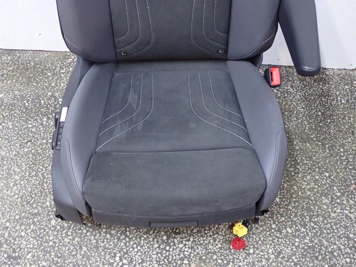 фото №8, Комплект сидений европа полукожа оригинал 4xboczek vw volkswagen id.4 id4 24r