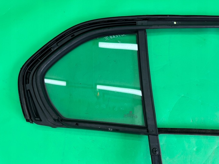 фото №9, Скло двері ліва задня малий хром прокладка skoda superb ii 2 08- sedan hb