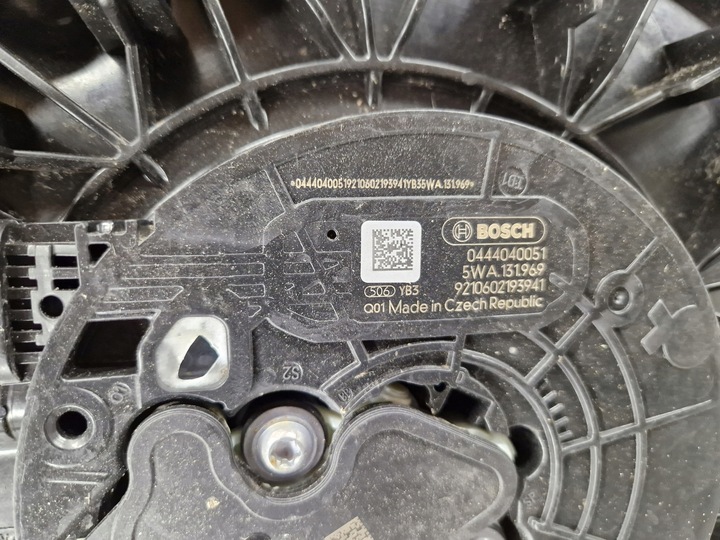 фото №10, Vw transporter multivan 7l t6.1 t6 рестайлінг бак adblue bak