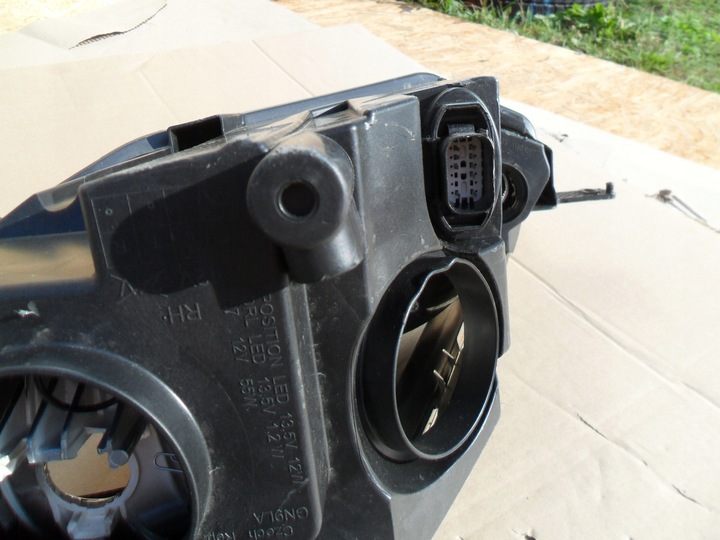 фото №12, Ford fiesta mk 8 mk8 лампа права передня 2017-