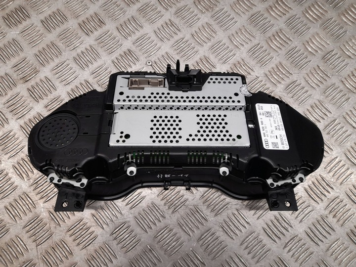 фото №5, Audi a8 s8 d4 4h 2013 перед сторона ліва спідометр  / спідометр