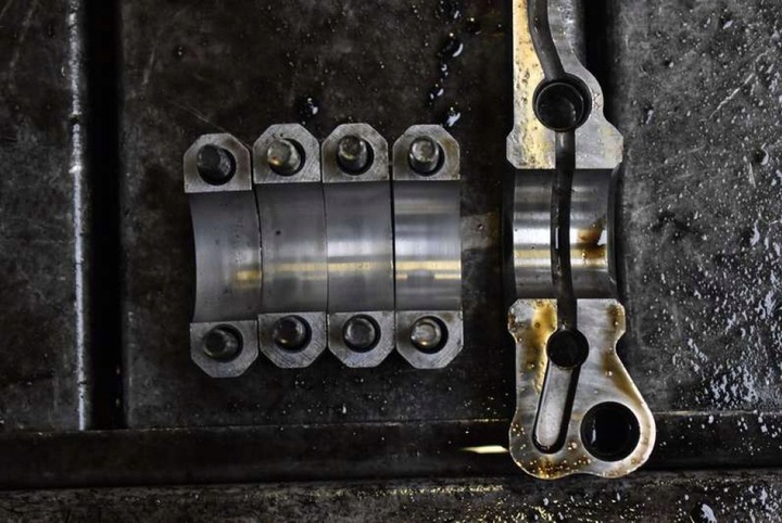 фото №14, Головка двигуна toyota avensis t27 2.2 d-cat 150 km 09-11