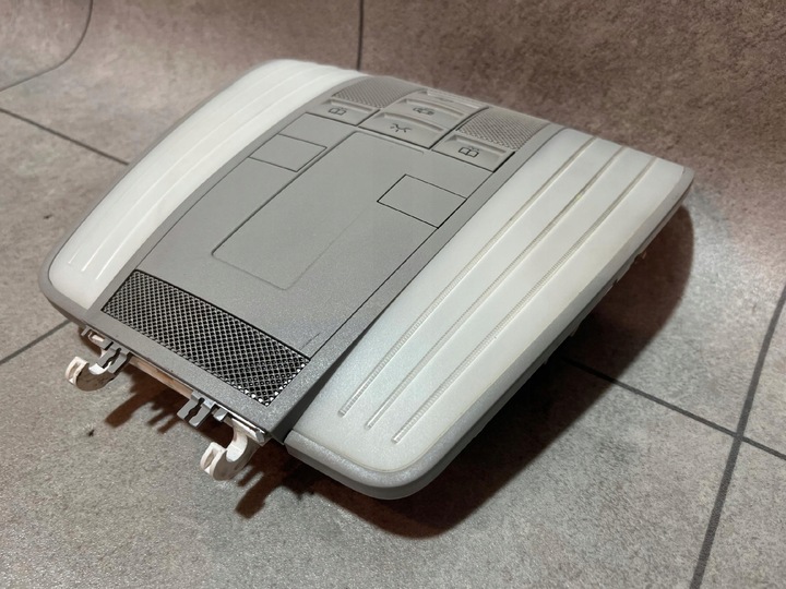 фото №7, Mercedes w212 лампа освещение кабины хороший состояние