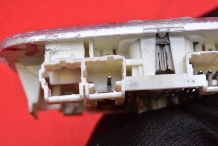 фото №7, Лампа освітлення інтер'єру зад 9652262180 peugeot 3008 1 i 10-13