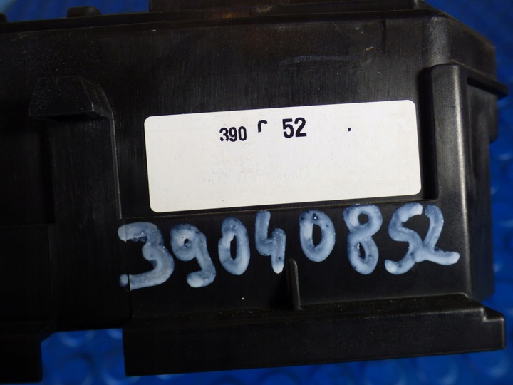 фото №7, Коробка запобіжників 39040852 39019198 opel astra k v 1.6cdti