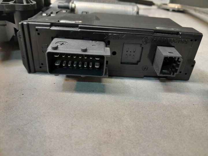 фото №8, Подъемник стекла peugeot 307 2.0 hdi 9634457580