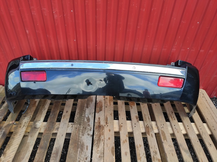 фото №1, Jeep grand cherokee wk бампер зад чёрный металлик оригинал прямой