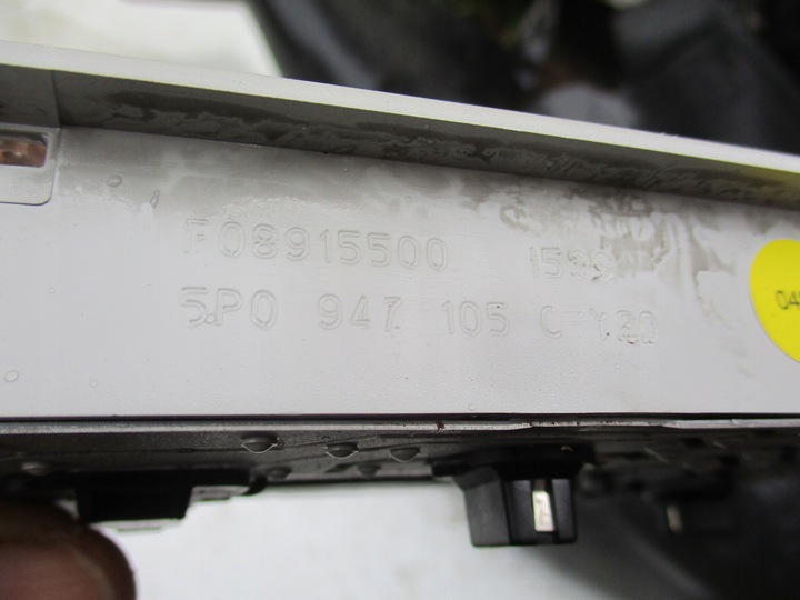 фото №5, Seat altea 2010r -лампа внутренняя ,освещение кабины 5p0947105c